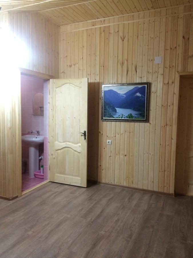 Guesthouse Tigranakert 피준다 외부 사진